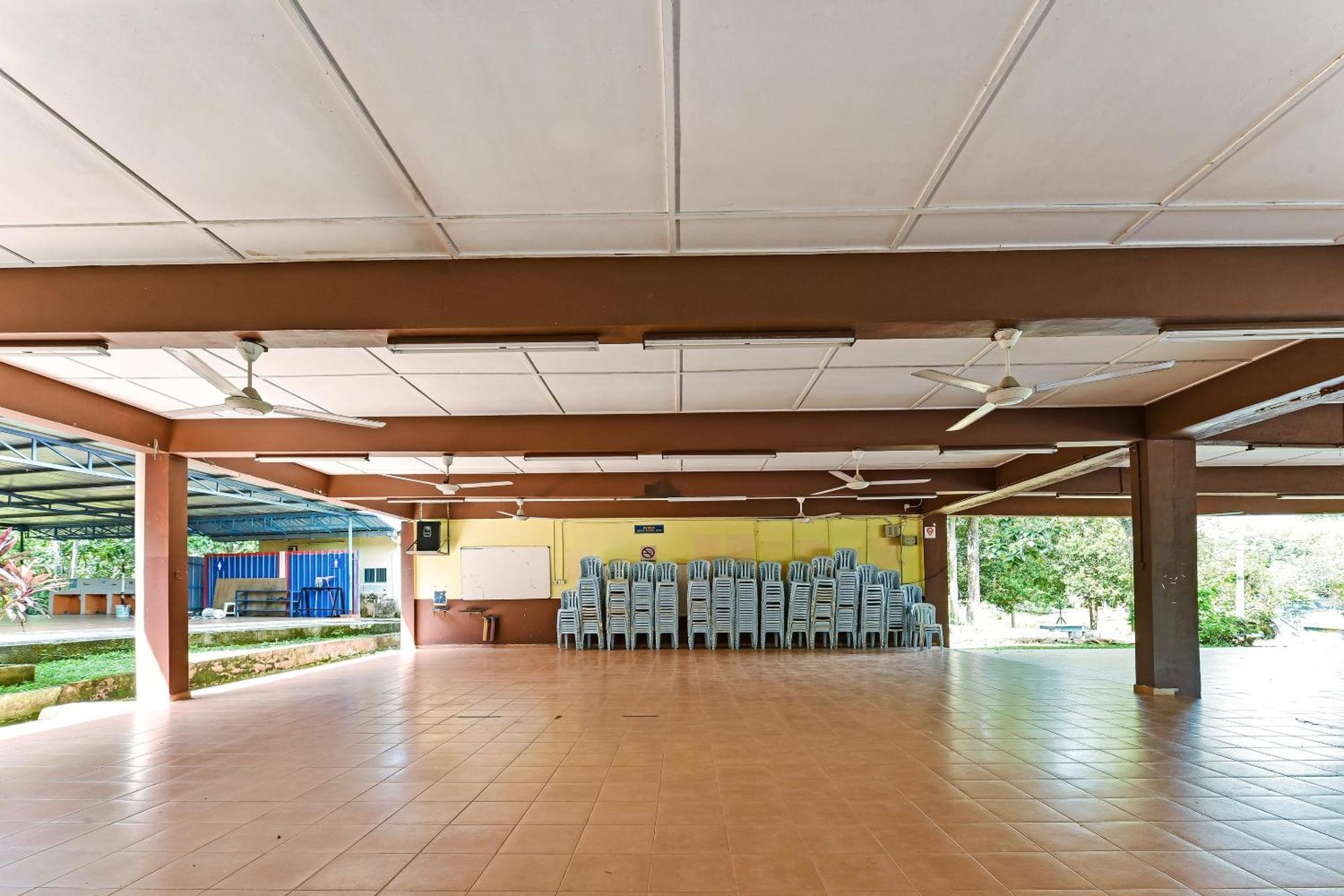 Usima Forest Resort Ayer Keroh Exterior photo