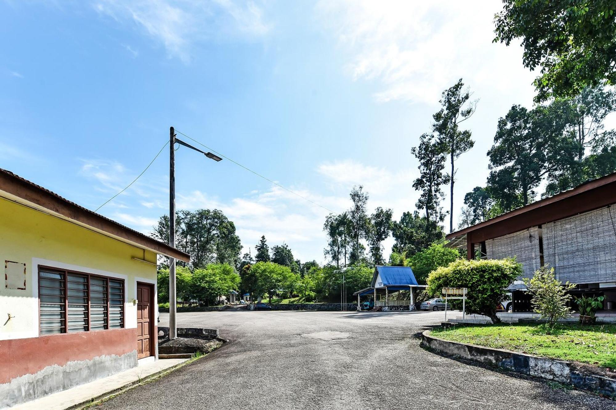 Usima Forest Resort Ayer Keroh Exterior photo